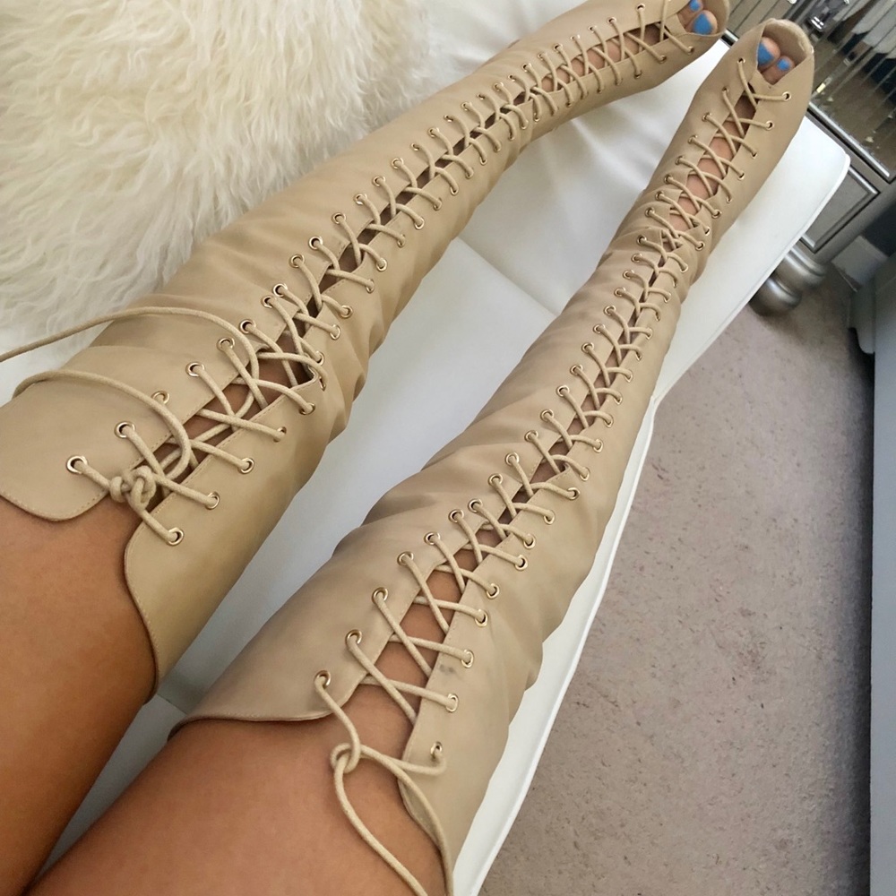 Brand new nude boots over the knee - Picture 2 of 3